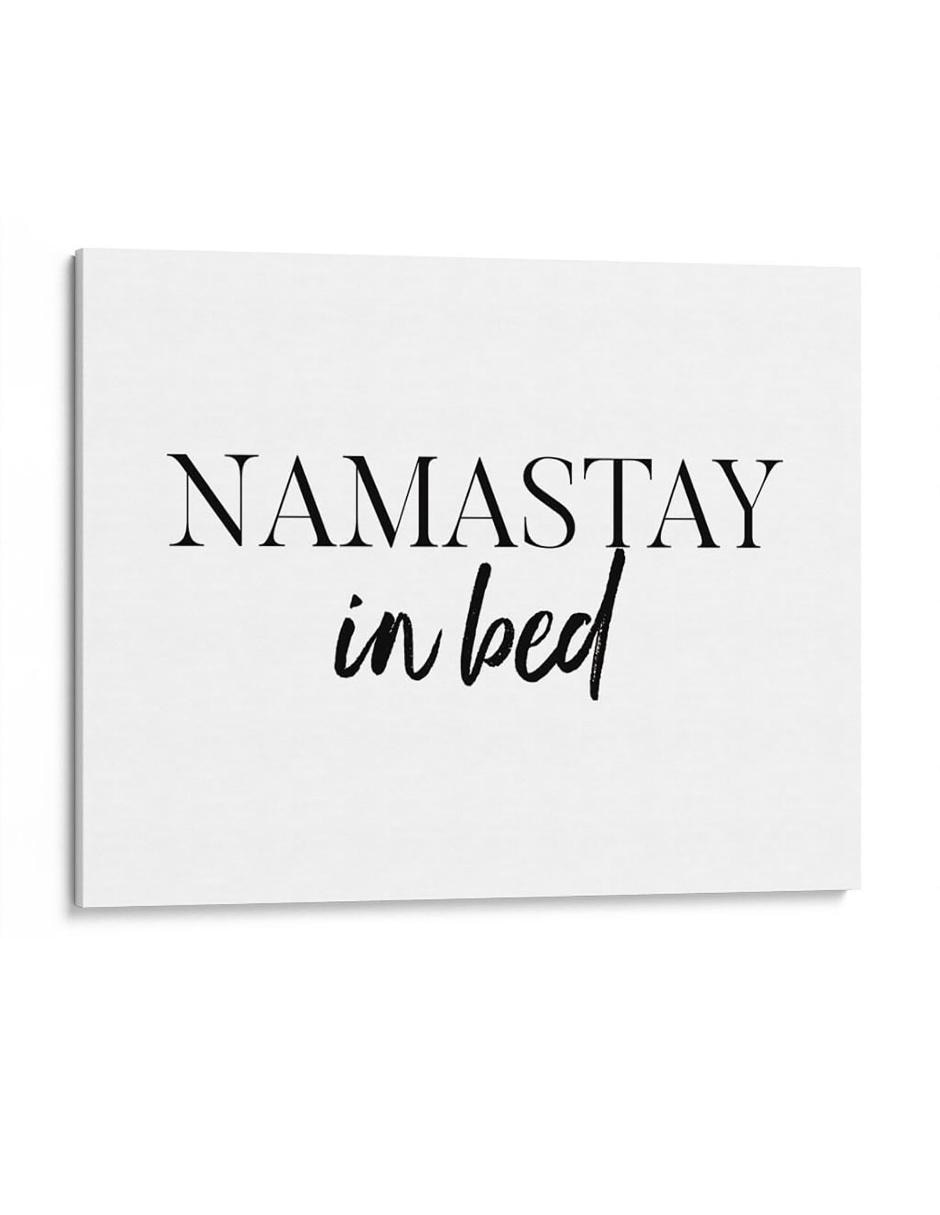 Cuadro impreso en lienzo Namastay in Bed