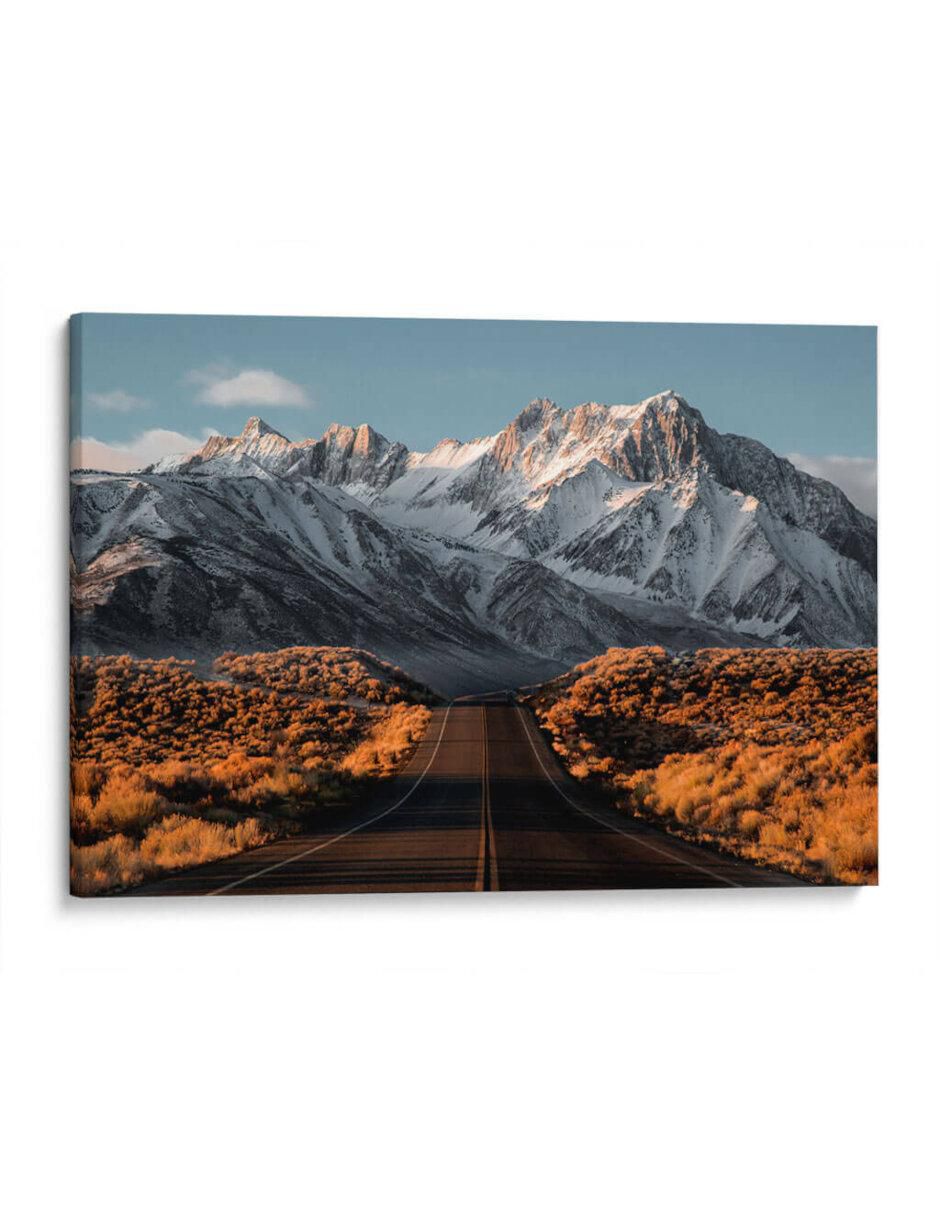 Cuadro decorativo Canvas Lab El camino hacia la montaña nevada